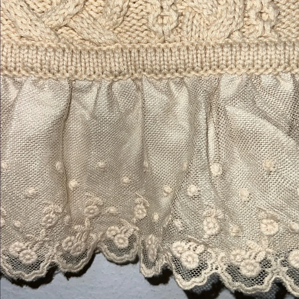 Hanna Andersson Cream cable Knit Sweater with Lace Trim size 5